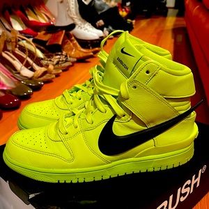 Nike Dunk Hi / AMBUSH - Atomic Green - sz 7 mens; sz 8.5 womens